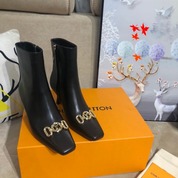 2022 fashion love women boots chunky heel martin laureate boot black white yellow martins woman shoes with box and logo size 35-40 -k259
2022 fashion love women boots chunky heel martin laureate boot black white yellow martins woman shoes with box and logo size 35-40 -k259