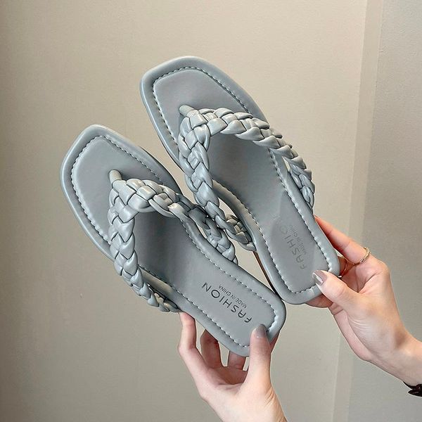 rubber flip flops shoes ladies' slippers luxury slides slipers women hawaiian flat designer 2021 soft pu rome basic fashion, Black
rubber flip flops shoes ladies' slippers luxury slides slipers women hawaiian flat designer 2021 soft pu rome basic fashion, Black