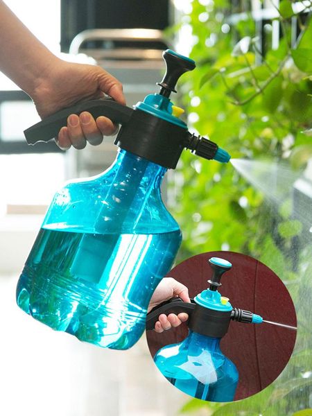 watering equipments green blue transparent air pressure sprayer flower can gardening bottle household small
watering equipments green blue transparent air pressure sprayer flower can gardening bottle household small