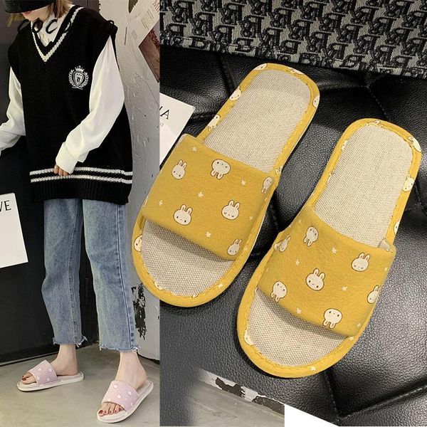 slippers cotton and linen female spring indoor summer home thick bottom non-slip soft fabric four seasons, Black
slippers cotton and linen female spring indoor summer home thick bottom non-slip soft fabric four seasons, Black