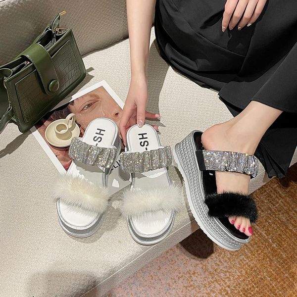 slippers high-heeled shoes lady glitter slides house platform slipers women flock on a wedge fur flip flops jelly 2021 plush rub, Black
slippers high-heeled shoes lady glitter slides house platform slipers women flock on a wedge fur flip flops jelly 2021 plush rub, Black
