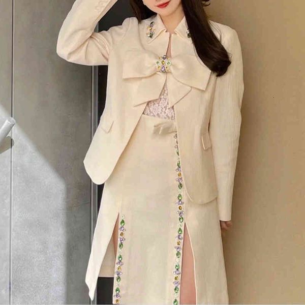 skirts luxury vintage niche diamond-studded high waist split short skirt street bowknot design women 2021 summer clothing ve4k, Black
skirts luxury vintage niche diamond-studded high waist split short skirt street bowknot design women 2021 summer clothing ve4k, Black
