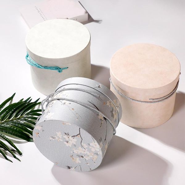 gift wrap pure color round box cylinder flower hug bucket portable wedding party birthday storage decorative bag
gift wrap pure color round box cylinder flower hug bucket portable wedding party birthday storage decorative bag