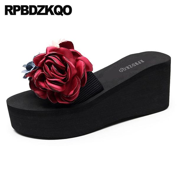 wedge woman shoes sandals flower slippers rubber lady high heel beach slides 2021 casual cute platform designer, Black
wedge woman shoes sandals flower slippers rubber lady high heel beach slides 2021 casual cute platform designer, Black