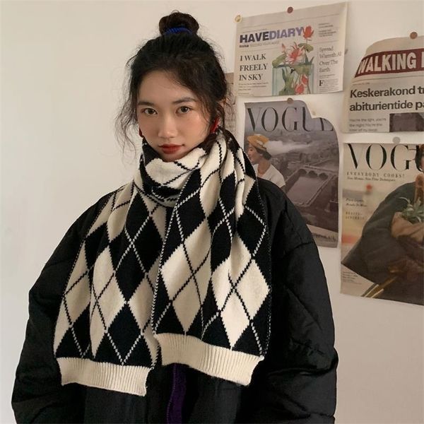 ins fashion plaid korean knitted scarf women's autumn and winter warm ins student couple's versatile bib men's, Blue;black
ins fashion plaid korean knitted scarf women's autumn and winter warm ins student couple's versatile bib men's, Blue;black