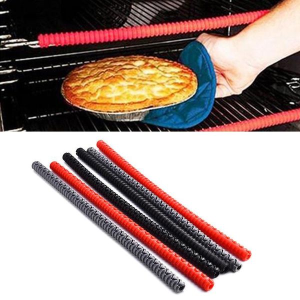 oven mitts elling silicone threaded heat resistant rack edge protector guard cover anti- bar random color
oven mitts elling silicone threaded heat resistant rack edge protector guard cover anti- bar random color