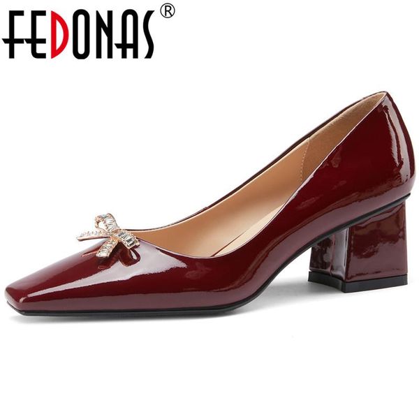 spring women's office shoes butterfly knot pointed toe woman heels genuine leather party for women dress, Black
spring women's office shoes butterfly knot pointed toe woman heels genuine leather party for women dress, Black
