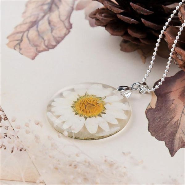 pendant necklaces 1 pc sell handmade boho transparent resin dried flower daisy multicolor silver color ball chain women gift 45cm long
pendant necklaces 1 pc sell handmade boho transparent resin dried flower daisy multicolor silver color ball chain women gift 45cm long
