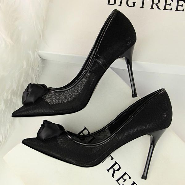 fashion pointed suit women's lace shallow shoes ladies casual high heels evening dress elegant thin wedding, Black
fashion pointed suit women's lace shallow shoes ladies casual high heels evening dress elegant thin wedding, Black
