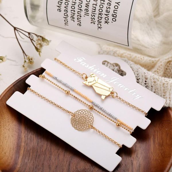 charm bracelets 2021 fashion accessories alloy cat beaded beads hollowed pattern 4 pieces set for women jewelry party bangle gifts, Golden;silver
charm bracelets 2021 fashion accessories alloy cat beaded beads hollowed pattern 4 pieces set for women jewelry party bangle gifts, Golden;silver
