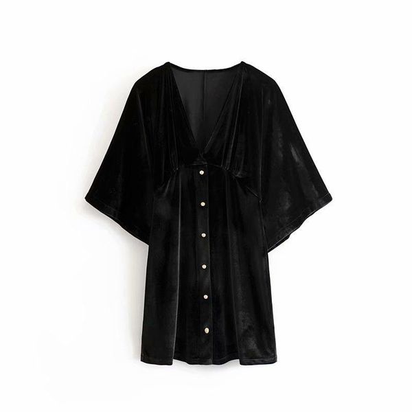casual dresses ew 2021 fashion v neck batwing sleeve shiny buttons velvet mini dress female spring autumn brief mix match vestidos, Black;gray
casual dresses ew 2021 fashion v neck batwing sleeve shiny buttons velvet mini dress female spring autumn brief mix match vestidos, Black;gray