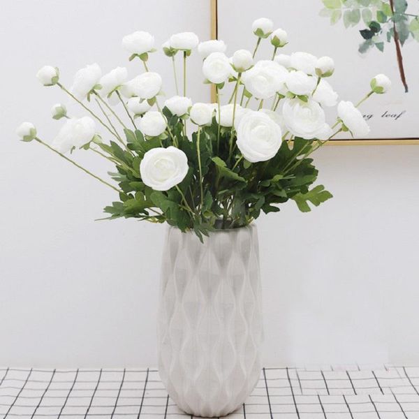 heads white british noble royal family artificial ranunculus asiaticus silk flowers dew lotus decoration wedding fake flower decorative & wr
heads white british noble royal family artificial ranunculus asiaticus silk flowers dew lotus decoration wedding fake flower decorative & wr