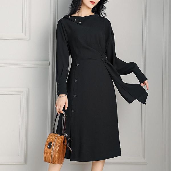 casual dresses shenzhen south oil original design 2021 women's elegant features inclined buckle with waist dress 7571, Black;gray
casual dresses shenzhen south oil original design 2021 women's elegant features inclined buckle with waist dress 7571, Black;gray