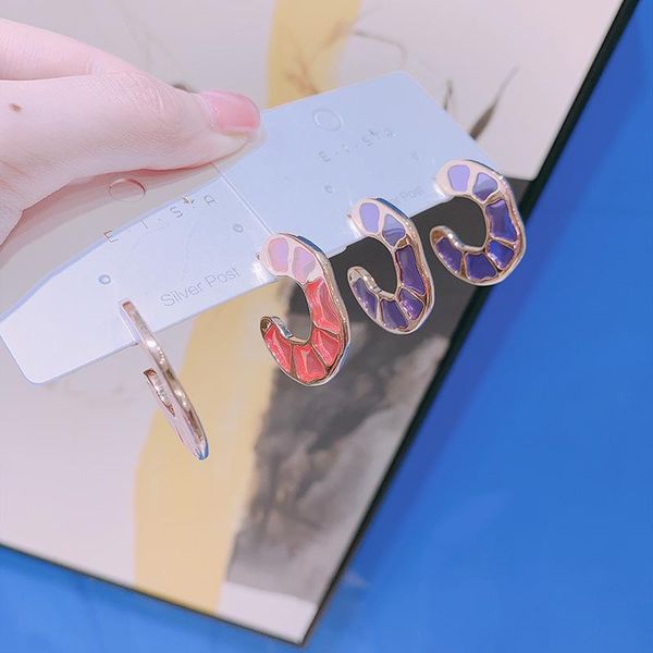 stud korea ins same paragraph simple temperament transparent irregular color earrings trend all match women's fashion, Golden;silver
stud korea ins same paragraph simple temperament transparent irregular color earrings trend all match women's fashion, Golden;silver