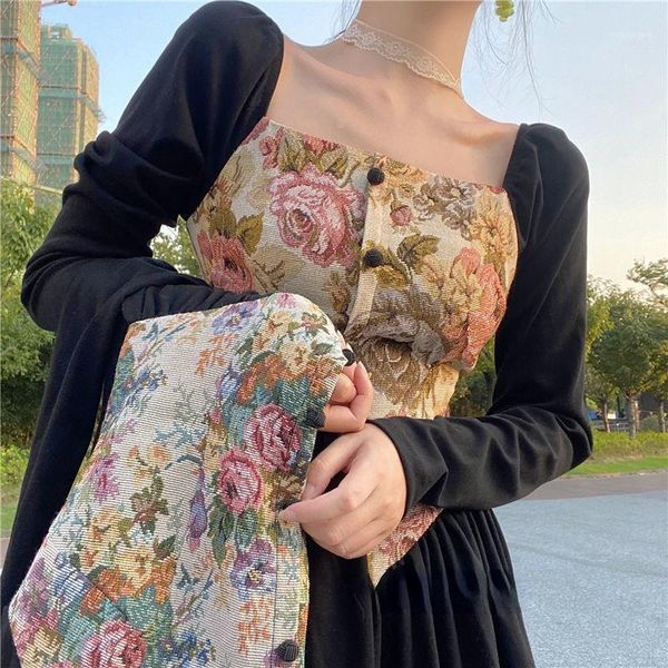 casual dresses floral vintage elegant evening party ladies france retro dress women autumn winter 2021 black print long, Black;gray
casual dresses floral vintage elegant evening party ladies france retro dress women autumn winter 2021 black print long, Black;gray