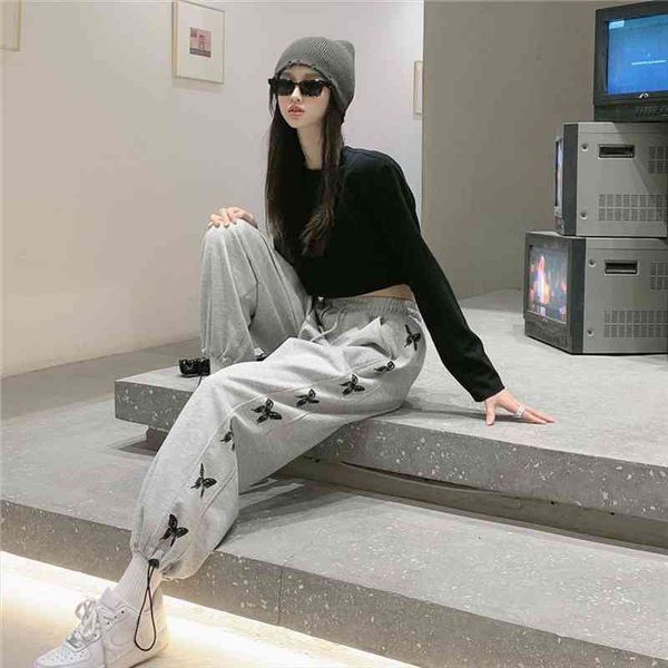 womens sports pants butterfly print gray elastic waist loose sweatpants korean style oversized streetwear trousers women, Black;white
womens sports pants butterfly print gray elastic waist loose sweatpants korean style oversized streetwear trousers women, Black;white