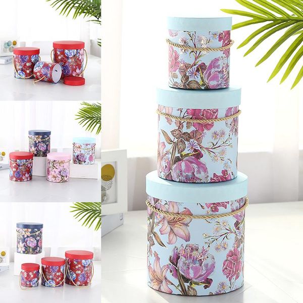 15.5x15.5x17cm creative round flower paper boxes packing case lid hug bucket presents wedding candy packag gift storage box wrap
15.5x15.5x17cm creative round flower paper boxes packing case lid hug bucket presents wedding candy packag gift storage box wrap