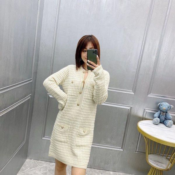 casual dresses hk10652 fashion women 2021 spring dress luxury european design party style, Black;gray
casual dresses hk10652 fashion women 2021 spring dress luxury european design party style, Black;gray