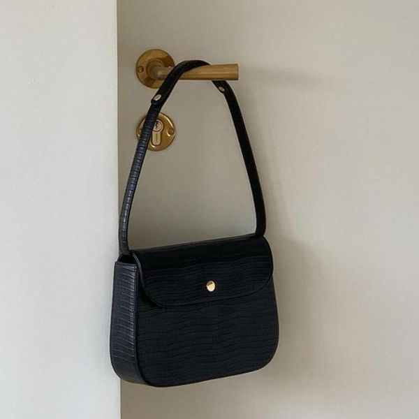 evening bags solid color pu leather underarm shoulder women baguette vintage women's handbags travel small flip hand bag purse 2021
evening bags solid color pu leather underarm shoulder women baguette vintage women's handbags travel small flip hand bag purse 2021