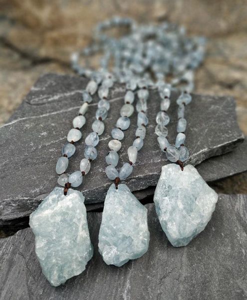 pendant necklaces aquamarines stone chips beads knot handcraft necklace m0042, Silver
pendant necklaces aquamarines stone chips beads knot handcraft necklace m0042, Silver