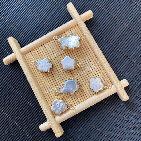 charms 12x13-12x22mm natural freshwater pearl pendant plum blossom shape for diy jewelry making necklace bracelet earring, Bronze;silver
charms 12x13-12x22mm natural freshwater pearl pendant plum blossom shape for diy jewelry making necklace bracelet earring, Bronze;silver