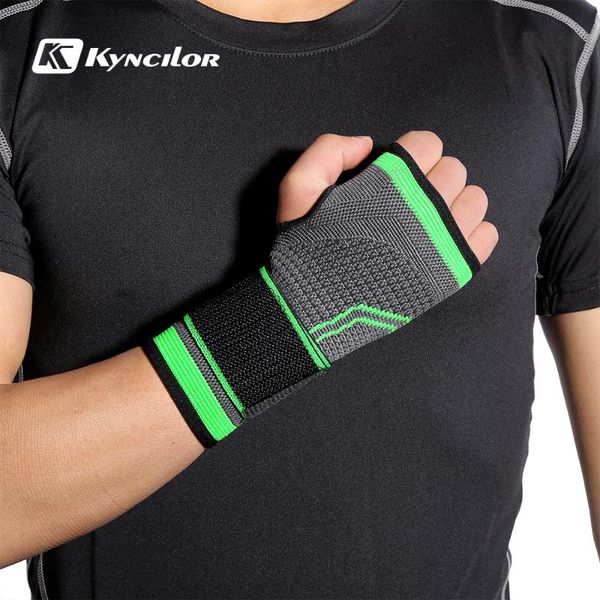 adjustable wristband elastic breathable wrist support bandages weightlifting powerlifting fitness gym sports strap, Black;red
adjustable wristband elastic breathable wrist support bandages weightlifting powerlifting fitness gym sports strap, Black;red