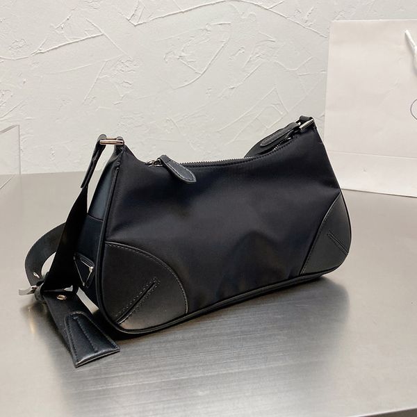 women designer nylon underarm shoulder bag 21ss italy milano brand waterproof leather patchwork crossbody handbags woman shopping handbag lu
women designer nylon underarm shoulder bag 21ss italy milano brand waterproof leather patchwork crossbody handbags woman shopping handbag lu