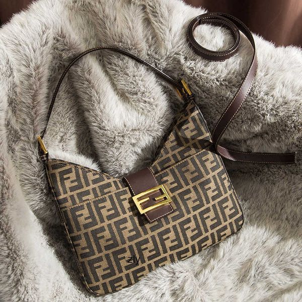 2021 popular design old flower crescent bag advanced foreign style retro french stick canvas embroidery middle ancient girl zly zly
2021 popular design old flower crescent bag advanced foreign style retro french stick canvas embroidery middle ancient girl zly zly