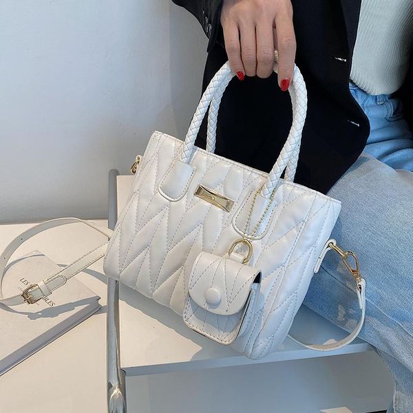 evening bags niche design handbags all-match 2021 high-end crossbody bag handbag bucket tote shoulder width: 21cm
evening bags niche design handbags all-match 2021 high-end crossbody bag handbag bucket tote shoulder width: 21cm