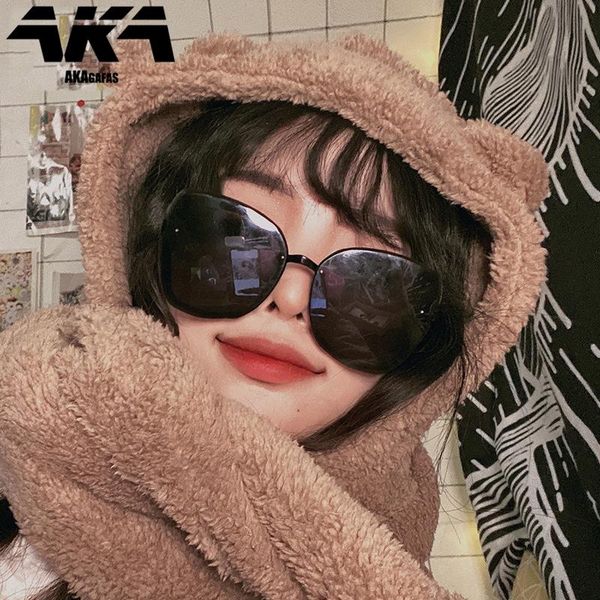 sunglasses akagafas retro women 2021 oversized eyeglasses classic glasses women/men luxury gafas de sol para hombre, White;black
sunglasses akagafas retro women 2021 oversized eyeglasses classic glasses women/men luxury gafas de sol para hombre, White;black