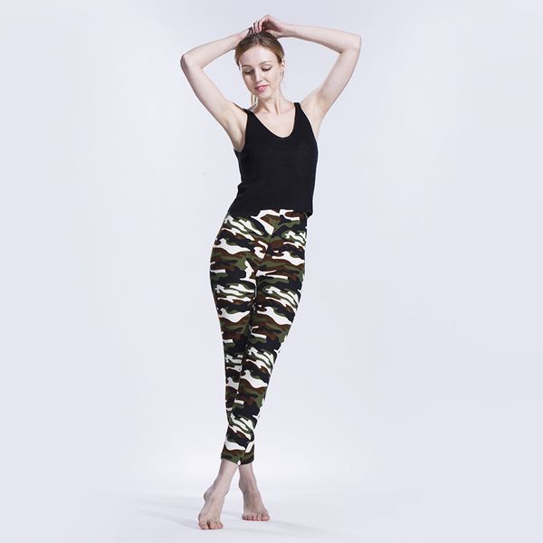 leggings fashion 9103 camouflage graffiti print capris yiwu, Black 
leggings fashion 9103 camouflage graffiti print capris yiwu, Black