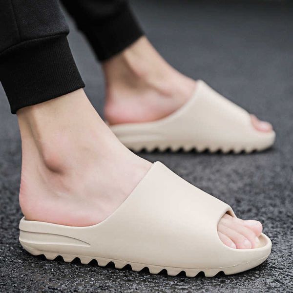 thick kanye new sandalsslippers 2021 big coconut size bottomed summer for lovers yw yw, Black
thick kanye new sandalsslippers 2021 big coconut size bottomed summer for lovers yw yw, Black