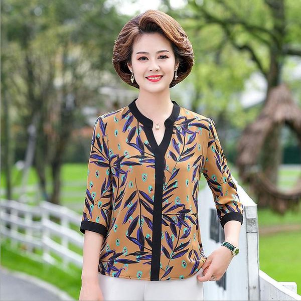 women's blouses & shirts v-neck pullover chiffon shirt women spring summer middle aged mother three quarter sleeve printed flower blou, White
women's blouses & shirts v-neck pullover chiffon shirt women spring summer middle aged mother three quarter sleeve printed flower blou, White