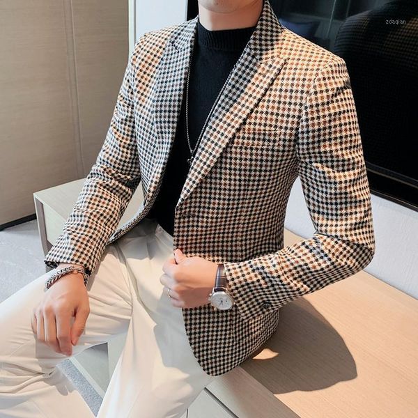 men's suits & blazers 2021 suit jacket fashion british style hit color plaid stitching pattern sriped slim casual men clothing, White;black
men's suits & blazers 2021 suit jacket fashion british style hit color plaid stitching pattern sriped slim casual men clothing, White;black
