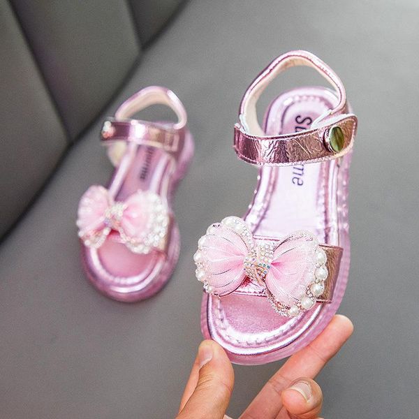 sandals summer girls sweet soft princess bow rhinestone lightweight shining baby shoes comfortable children pink, Black;red
sandals summer girls sweet soft princess bow rhinestone lightweight shining baby shoes comfortable children pink, Black;red