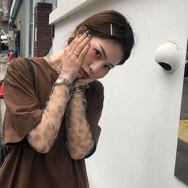 women's t-shirt shenxian mesh bottoming female 2021 summer student's western style with sunscreen printed long sleeve, White
women's t-shirt shenxian mesh bottoming female 2021 summer student's western style with sunscreen printed long sleeve, White