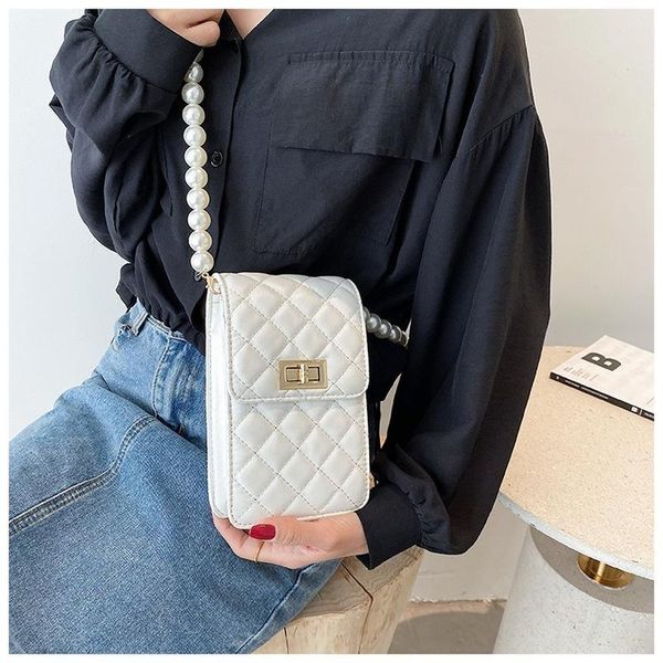 pearl chain bag female summer 2021 trendy fashion rhombus all-match small square messenger mobile phone shoulder bags
pearl chain bag female summer 2021 trendy fashion rhombus all-match small square messenger mobile phone shoulder bags