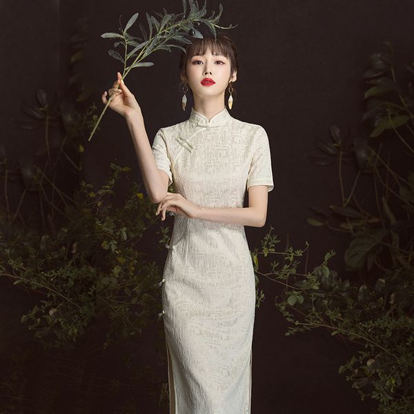 luxury cheongsam improved summer long chine style etiquette show improved cheongsam, Blue;red
luxury cheongsam improved summer long chine style etiquette show improved cheongsam, Blue;red
