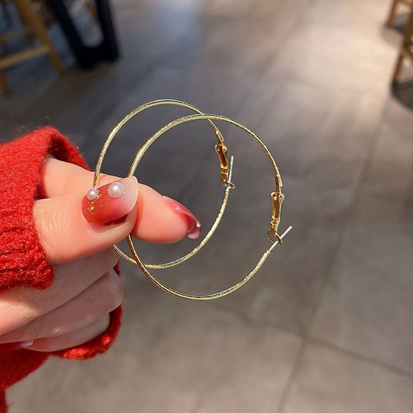 925 silver needle fashion simple circle elegant temperament net red earrings fashionable luxury beautiful earrings
925 silver needle fashion simple circle elegant temperament net red earrings fashionable luxury beautiful earrings