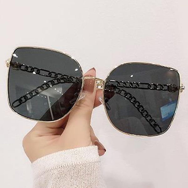 sunglasses fashion street shooting women and man wholesale square metal frame retro korean version of glasses outdoor sports, White;black
sunglasses fashion street shooting women and man wholesale square metal frame retro korean version of glasses outdoor sports, White;black