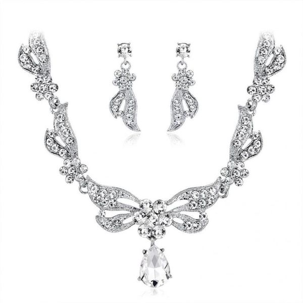 earrings & necklace decoration female temperament oval-shaped pendant for party, Silver
earrings & necklace decoration female temperament oval-shaped pendant for party, Silver