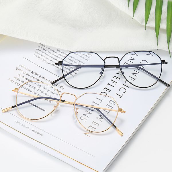 new metal irregular blue light proof mobile phone fashion trend flat lens net red glasses frame, White;black
new metal irregular blue light proof mobile phone fashion trend flat lens net red glasses frame, White;black