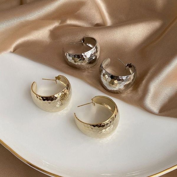 hoop & huggie european and american style wide earring fashion personality exaggerated design trendy stud earrings female light luxury jewel, Golden;silver
hoop & huggie european and american style wide earring fashion personality exaggerated design trendy stud earrings female light luxury jewel, Golden;silver