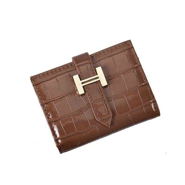 wallet women's short 2021 korean fashion buckle zero multi card bag, Red;black
wallet women's short 2021 korean fashion buckle zero multi card bag, Red;black