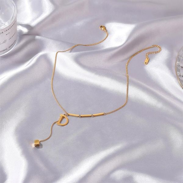pendant necklaces classic design titanium steel d letter necklace for women fashion exquisite long tassel sweater chain 2021 trend jewelry, Silver
pendant necklaces classic design titanium steel d letter necklace for women fashion exquisite long tassel sweater chain 2021 trend jewelry, Silver
