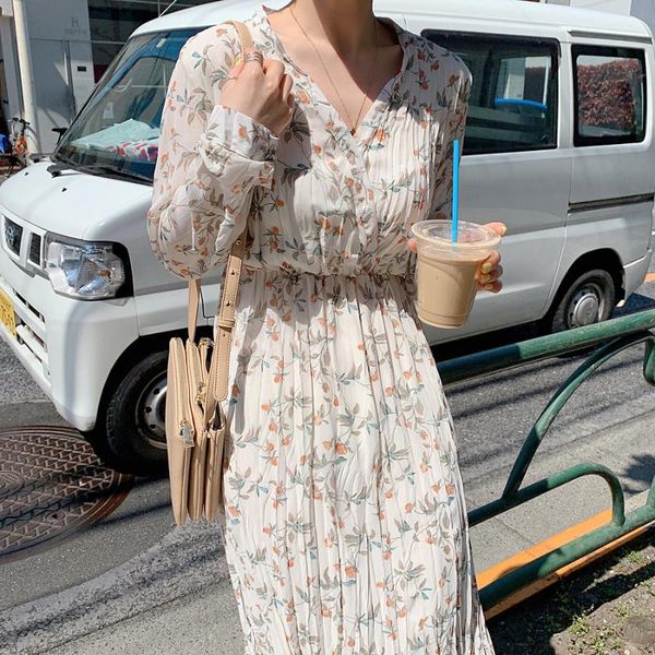 elegant ruched floral print women autumn dress v-neck full sleeve female long dresses spring chiffon vestidos casual, Black;gray
elegant ruched floral print women autumn dress v-neck full sleeve female long dresses spring chiffon vestidos casual, Black;gray