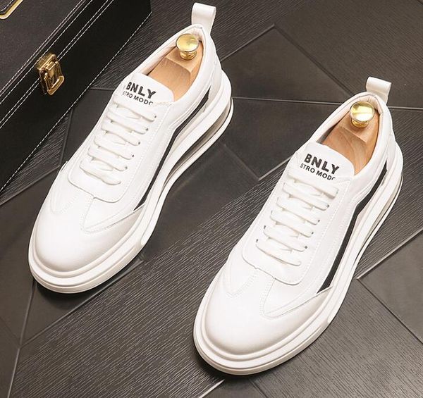 classics style men platform shoes sneakers loafers breathable heightening lace-up luxury fashion flats round toes men low comfort casual par, Black
classics style men platform shoes sneakers loafers breathable heightening lace-up luxury fashion flats round toes men low comfort casual par, Black