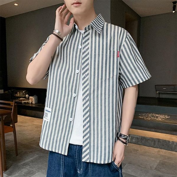 men's dress shirts striped short sleeve shirt 2021 summer korean loose fit trend 5-sleeve casual jacket wear, White;black
men's dress shirts striped short sleeve shirt 2021 summer korean loose fit trend 5-sleeve casual jacket wear, White;black