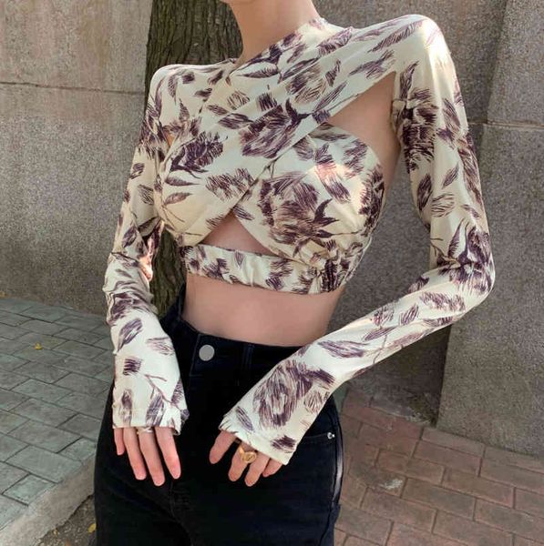 long sleeve tshirts harajuku shirts spring slim short t-shirt cross hollow out print flowers open back women 193b 210420, White
long sleeve tshirts harajuku shirts spring slim short t-shirt cross hollow out print flowers open back women 193b 210420, White