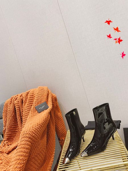 designer boots classic leather thick-soled desert martinboot winter ladies high heels chirstmas halloween easter day shoelace box womens des, Black
designer boots classic leather thick-soled desert martinboot winter ladies high heels chirstmas halloween easter day shoelace box womens des, Black